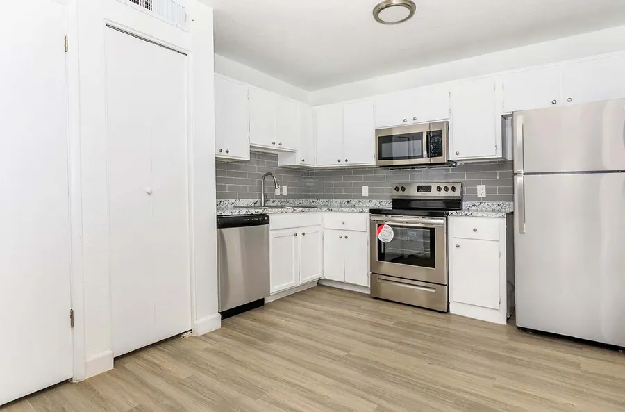 Apartment Features