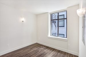 Quintessa Apartments- Room- Seattle, WA