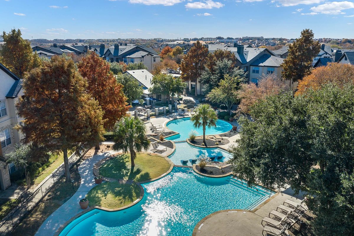 Lake Pointe Apartments In Fort Worth