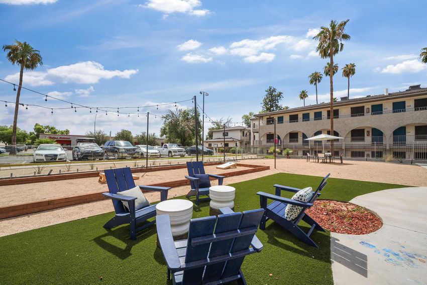 Shared outdoor space at Sunrise on 35th.