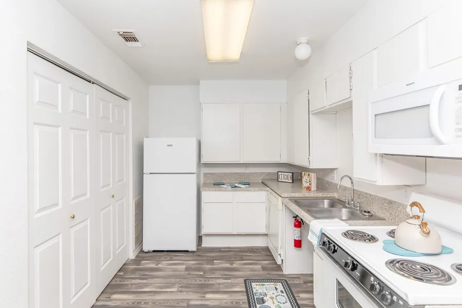Apartment Features