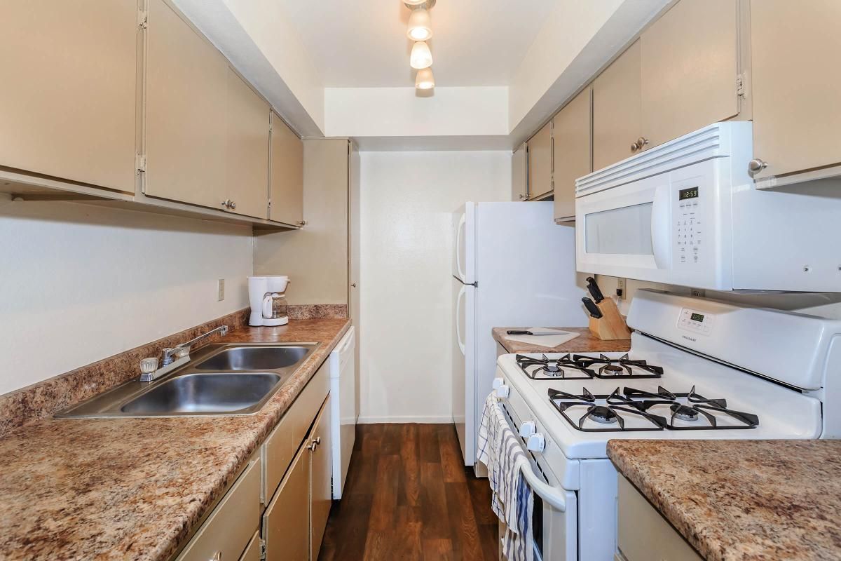 El Dorado Apartments Photo Gallery