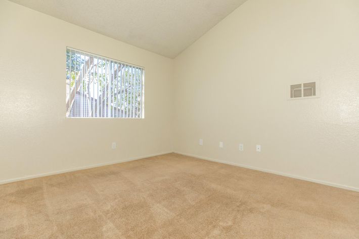 Bedroom with carpet