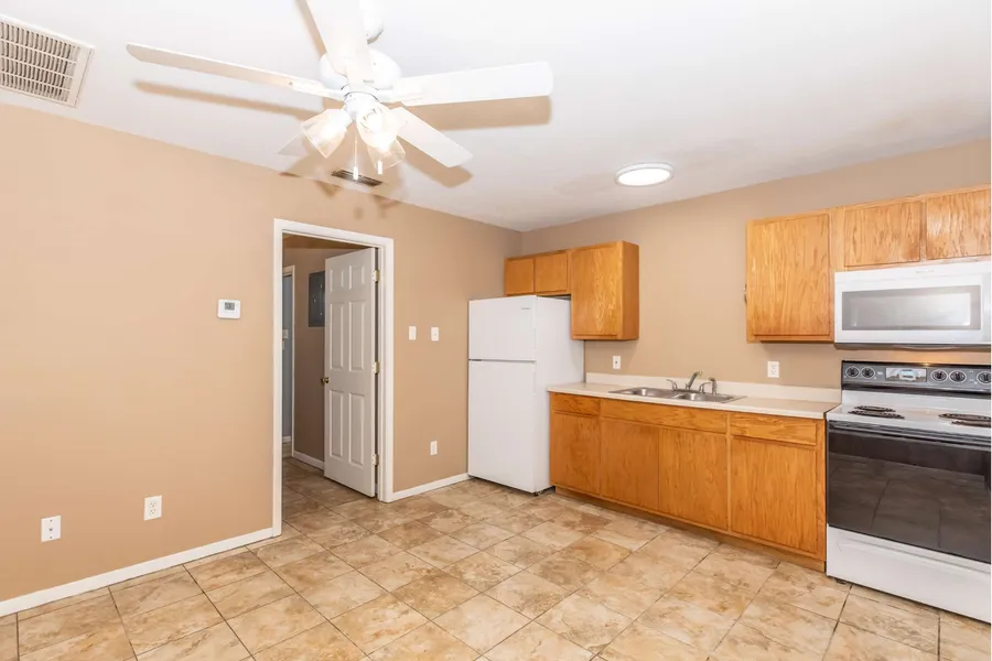 Apartment Features