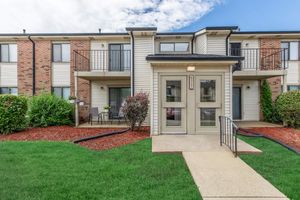 Apartment exteriors at Port Crossing Apartments in Portage, Indiana