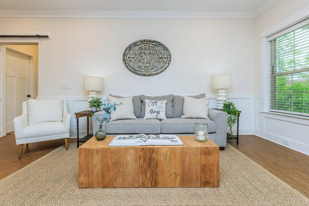 Apartment Features cover photo