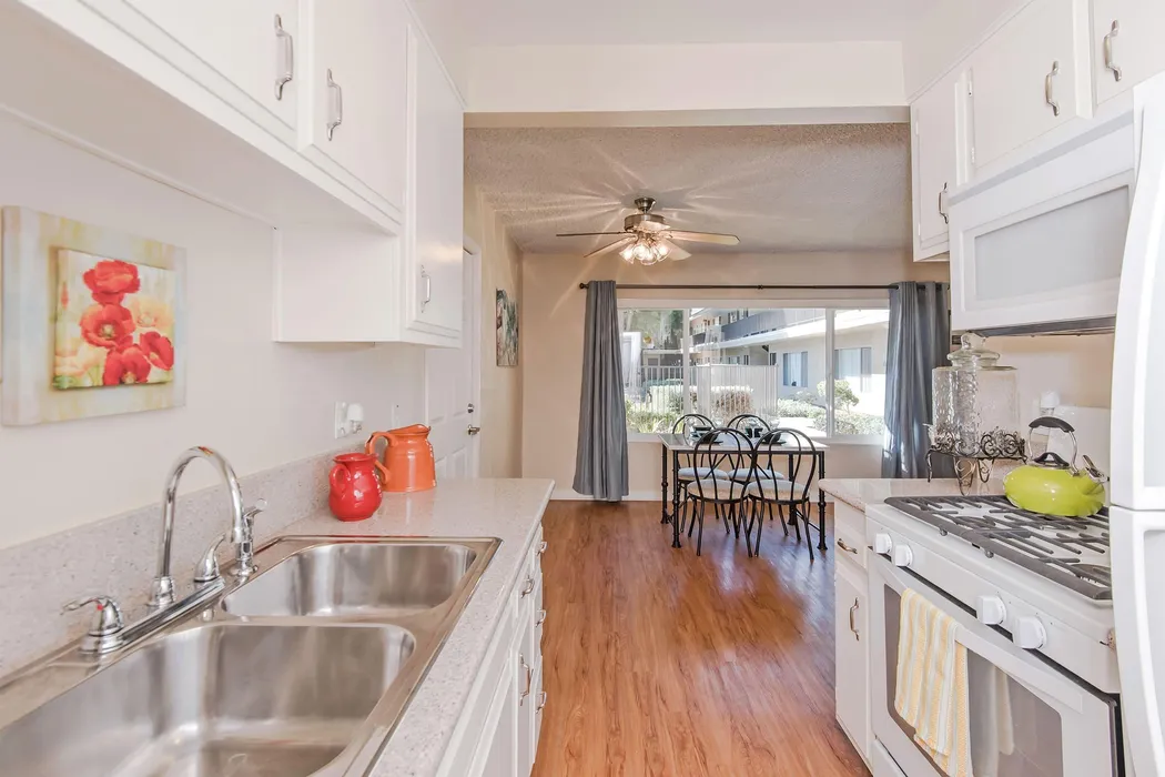 Apartment Amenities cover photo