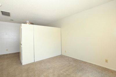 Ashbrier-Sandalwood offers studio apartments