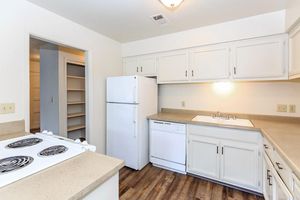 ALL-ELECTRIC KITCHEN