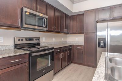 02.jpg