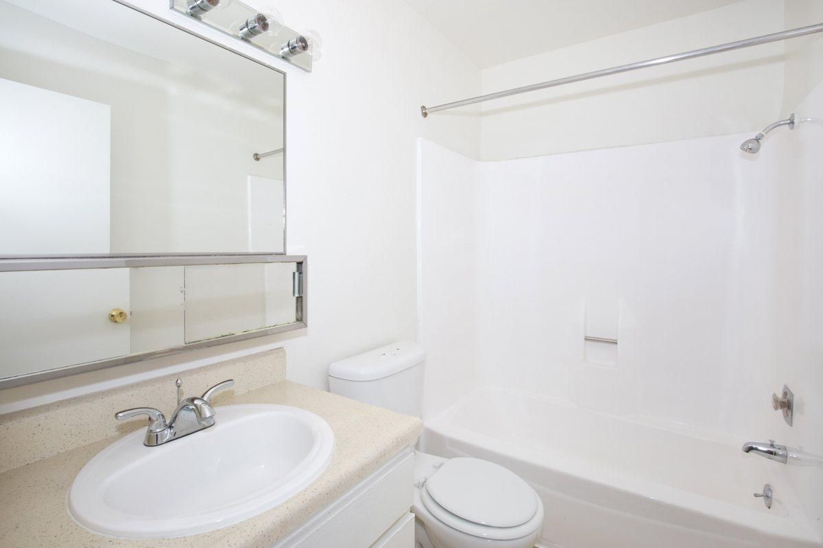 Santa Clarita Apartments Photo Gallery