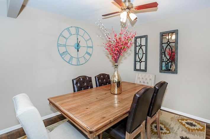 Classy Dining Area