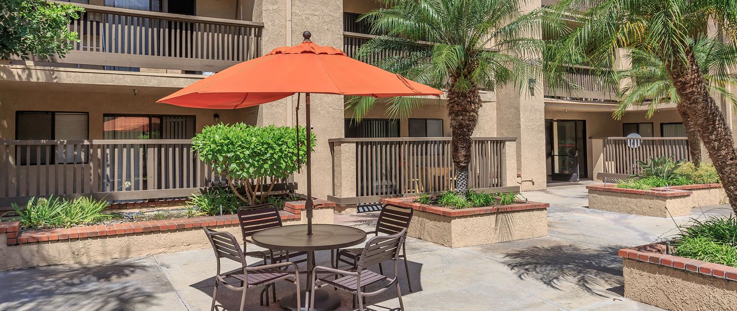 Acaciawood Village Senior Apartment Homes Apartments In Anaheim Ca