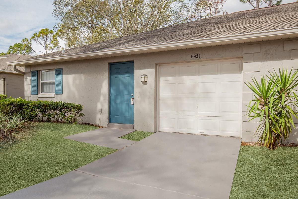 YOUR NEW APARTMENT VILLA IN ORLANDO, FLORIDA