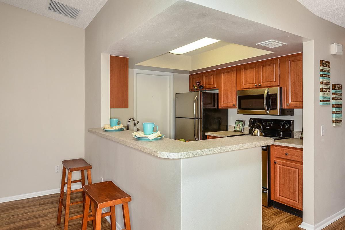 STAINLESS STEEL APPLIANCES