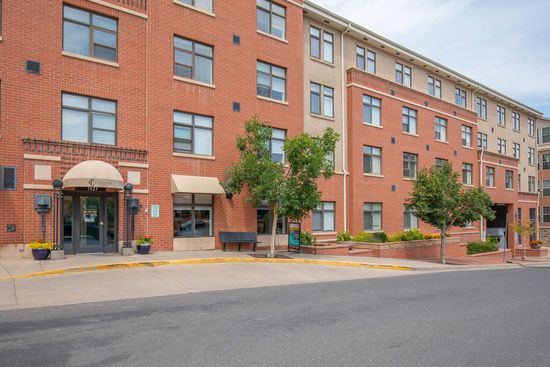 GOLDEN, CO APARTMENTS FOR RENT AT CLEAR CREEK COMMONS