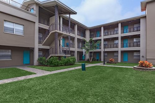 Fountain Court Amp Lakeside Apartments Apartments In St