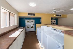 Bubble Hub Laundry Care Facilities with New Smart Card Technology  + Azul Apartments Phoenix Arizona