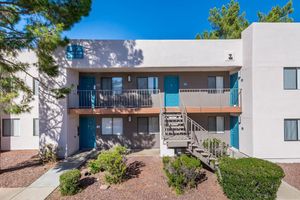 Apartment exterior at Azul Apartments in Phoenix, Arizona