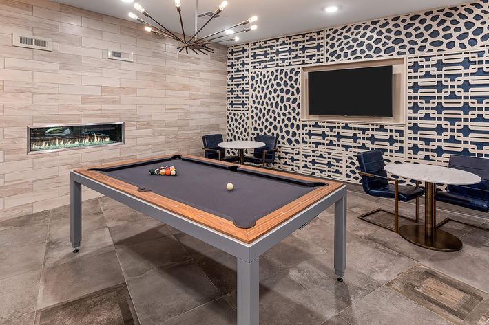 DISCOVER THE GAME ROOM