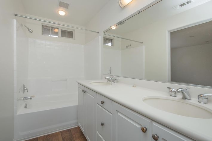 Unfurnished bathroom with two sinks