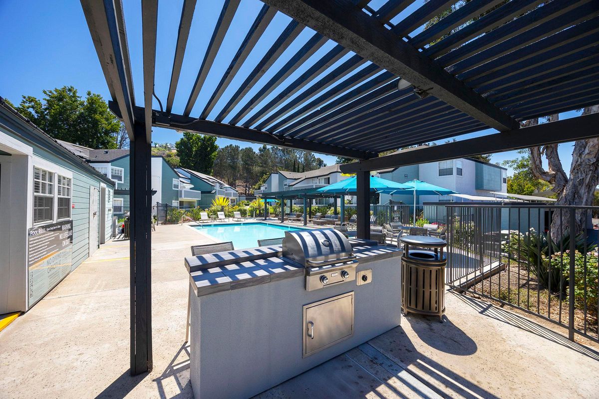 Scripps Landing Upper Pool 11.jpg