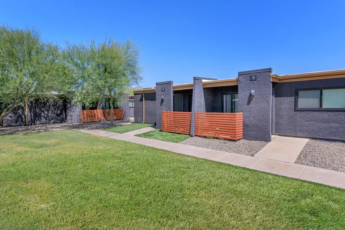 1, 2, AND 3 BEDROOM APARTMENTS FOR RENT IN TEMPE, AZ