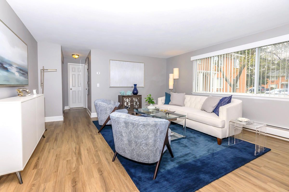 YOUR NEW LIVING ROOM AT GREYSTONE APARTMENTS & TOWNHOMES