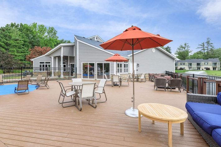Twin Lakes Apartments Photo Gallery