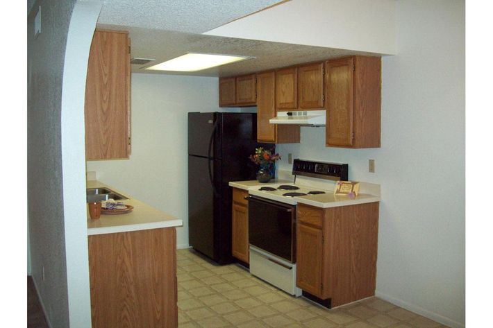 FULLY-EQUIPPED KITCHEN
