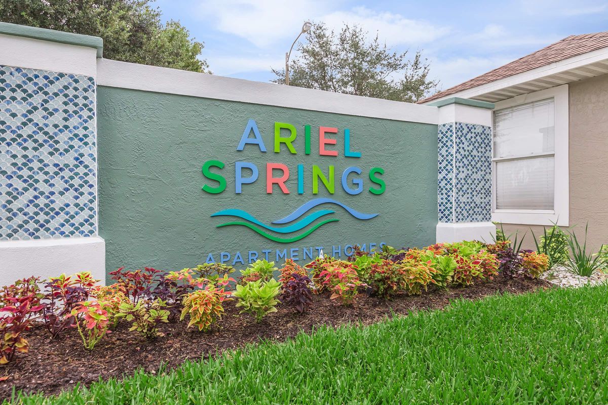 SPRING HILL APARTMENTS FOR RENT