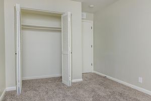 River West Apartments Have Walk-in Closets