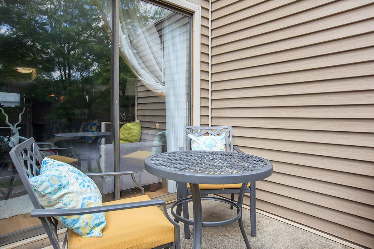 Patio at Waterford Village