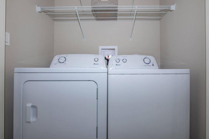 FULL-SIZE WASHER AND DRYER INCLUDED