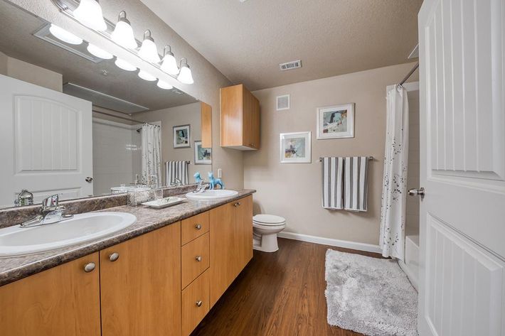 Mission Hills Photo Gallery