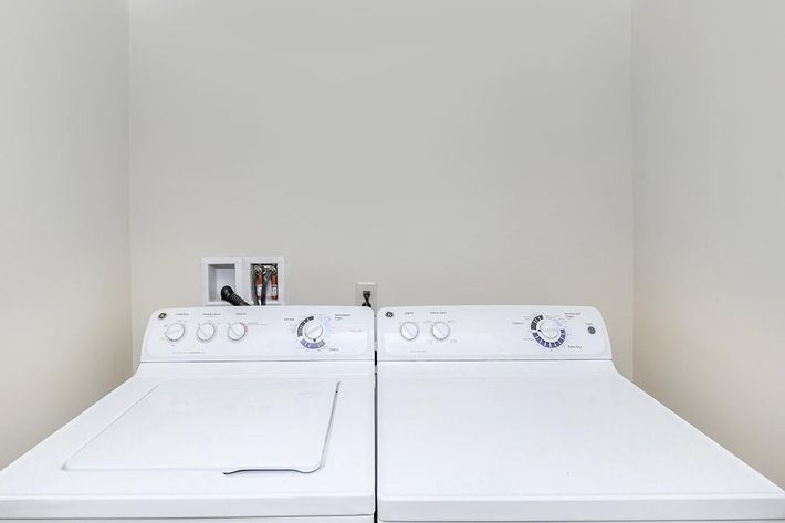 The homes at Watermark have full-size washer dryer
