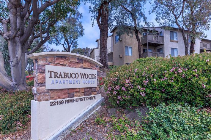 Trabuco Woods Apartment Homes monument sign