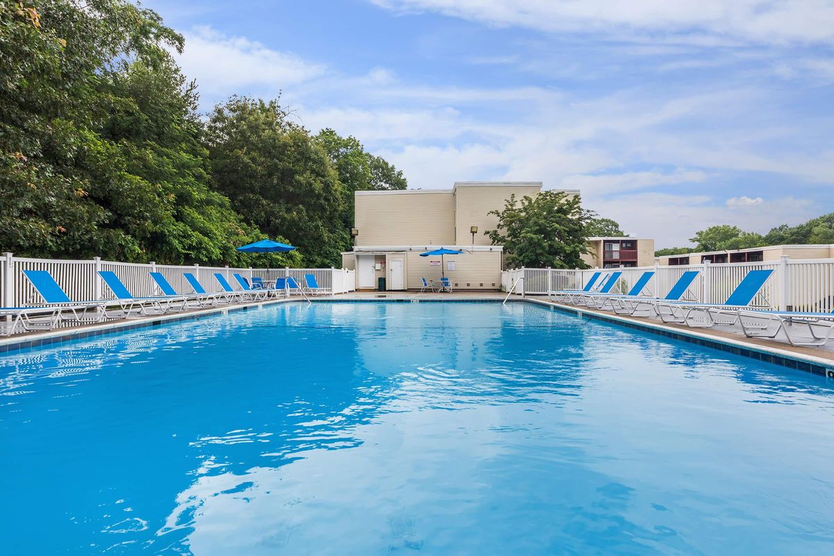 SHIMMERING SWIMMING POOL