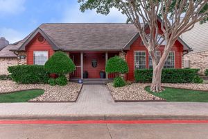 Plano Park leasing office