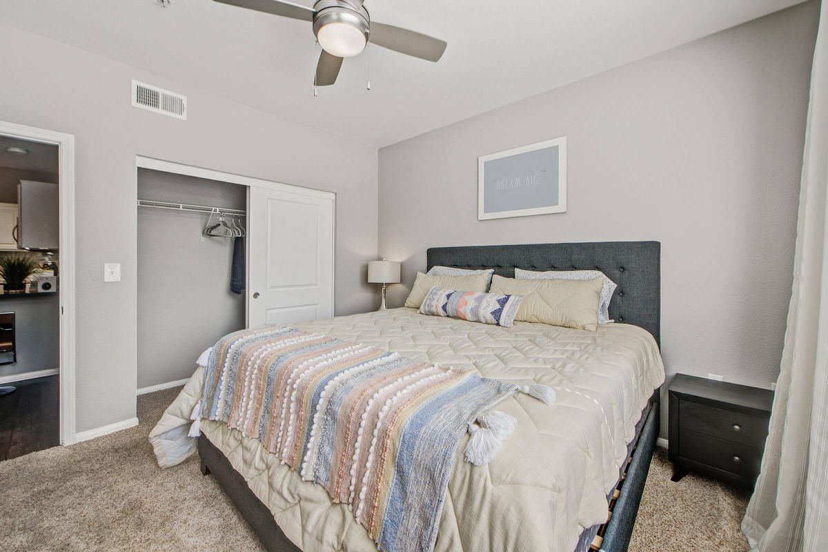 2 bedroom apartment in Rancho Cucamonga