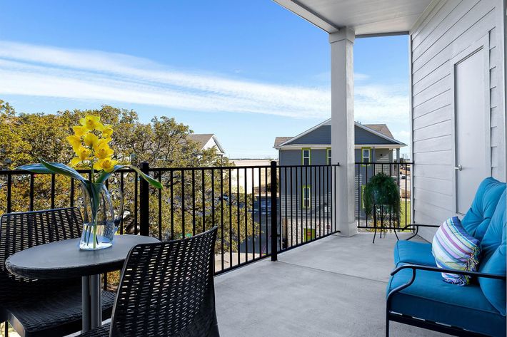 BALCONY OR PATIO WITH A BEAUTIFUL VIEW OF LEANDER, TEXAS