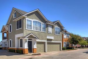 WELCOME TO THE LAKEPOINTE RESIDENCES IN LEWISVILLE, TEXAS
