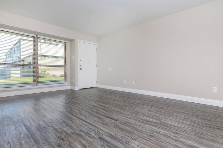 SPACIOUS FLOOR PLANS AT HOLLISTER APARTMENTS