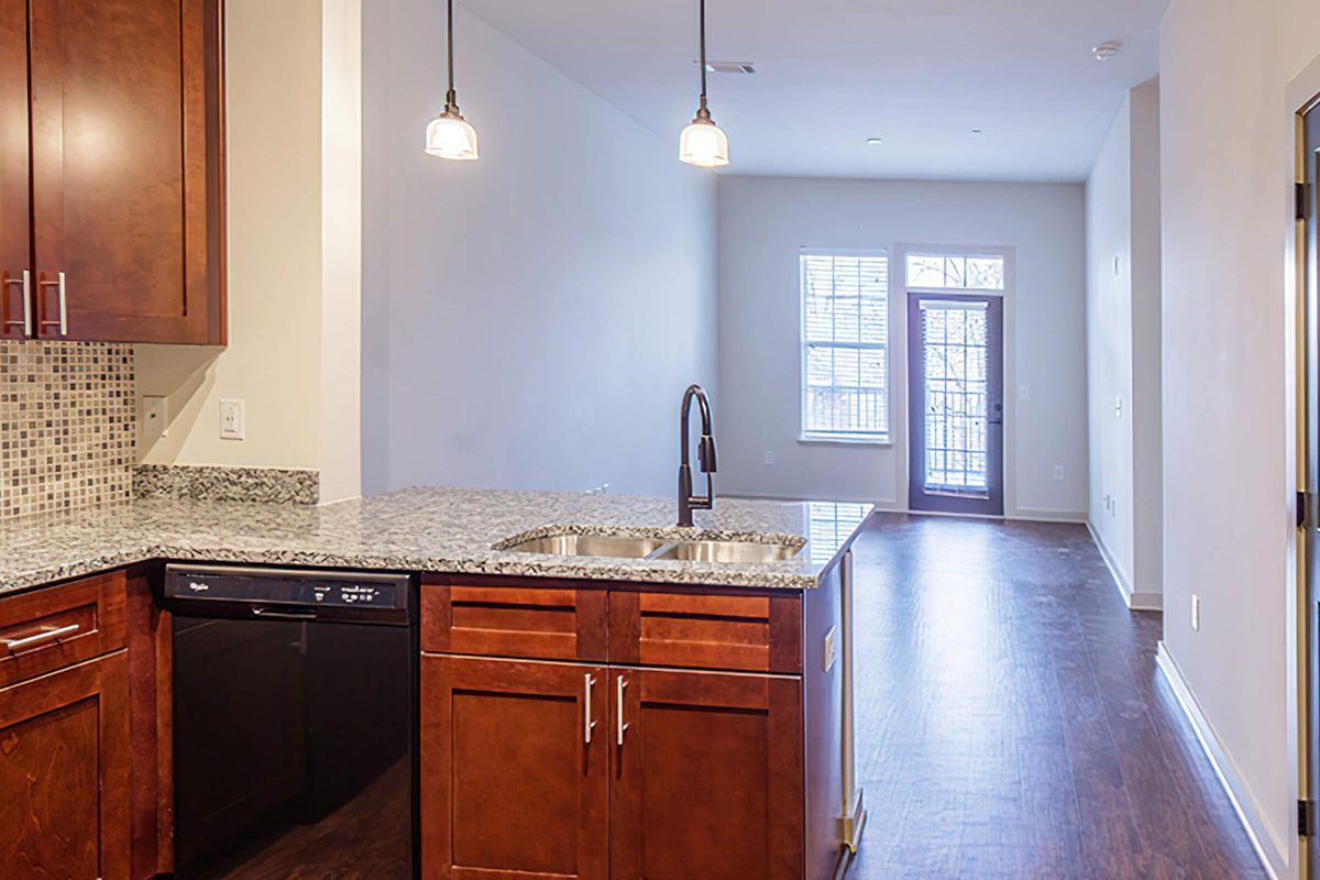 Spacious 1, 2, or 3 Bedroom Apartments for Rent in Nashville, TN