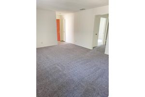 SPACIOUS LIVING AREAS IN FRESNO, CA