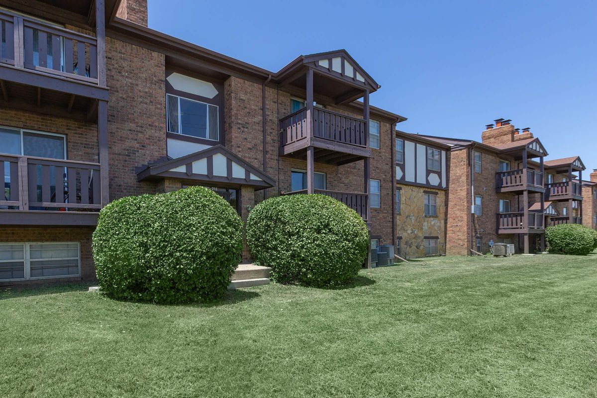 Brickstone At Woodlawn Apartments In Wichita Ks