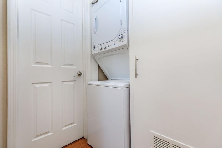 Laundry Room at Ladera Woods in Fremont CA