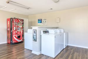 COMPLETE  LAUNDRY FACILITIES