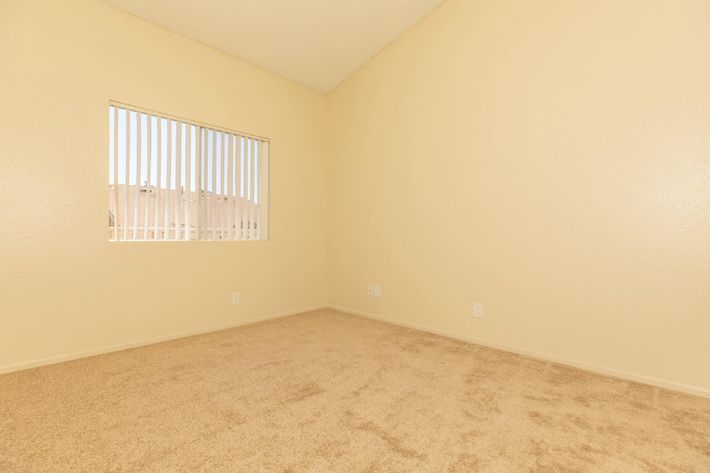 Bedroom with carpet