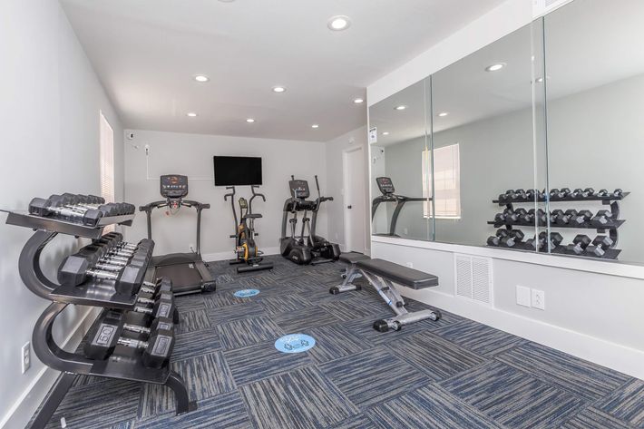 Fitness center at Summertrees